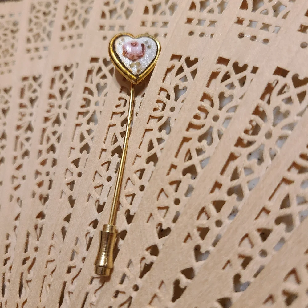 Gold Heart-Shaped Brooch Hat Pin with Pink Accent